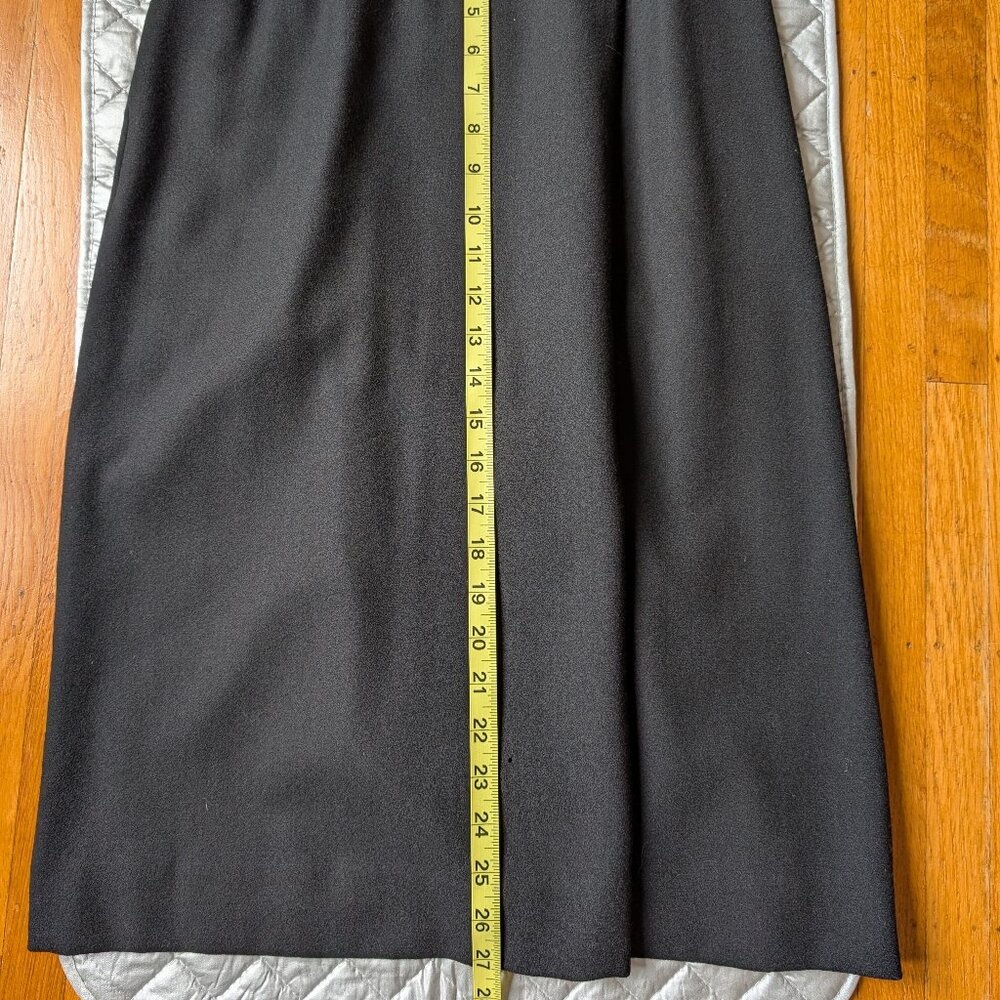 VTG Adolfo Sport wool crepe black skirt - Picture 16 of 17